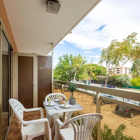 Les Platanes-7 By Interhome